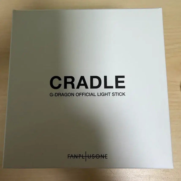 [BUNJANG] G-Dragon Lightstick Cradle / 지드래곤 응원봉 크래들