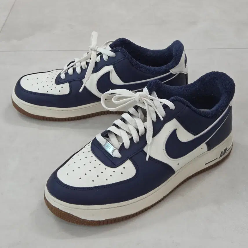 [BUNJANG] Nike Air Force 1 '07 LV8 Midnight Navy DQ7659-101 / [275] 나이키 에어포스 1 '07 LV8 미드나잇 네이비 DQ7659-101