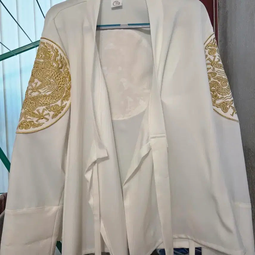 [BUNJANG] SHEEN:SEOUL Gonyongpo Jangjeogori White / 신:서울 곤룡포 장저고리 화이트