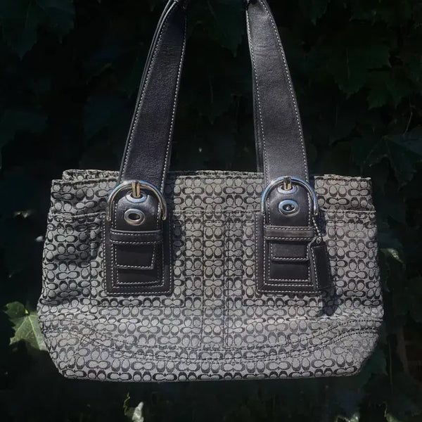 [BUNJANG] Coach Signature Pattern Shoulder Bag / 코치 숄더백