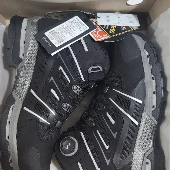 [BUNJANG] Blackyak Griff Boa Hiking Shoes / 블랙야크 그리프 등산화보아 270