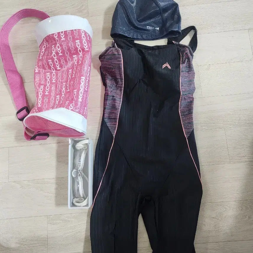 [BUNJANG] Women's Swimsuit Set / 새상품/수영복 일괄세트