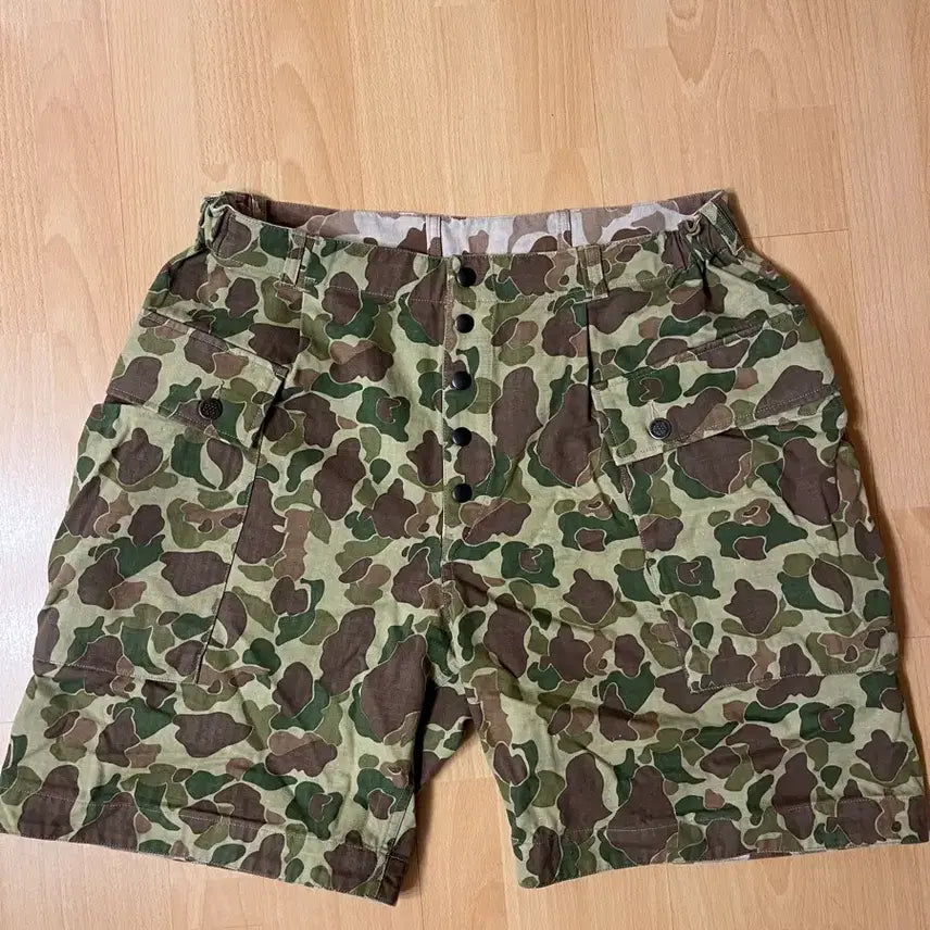 [BUNJANG] Spectator X Neulinyangban Reversible Camo Shorts L / 스펙테이터 X 느린양반 리버서블 카모쇼츠 L