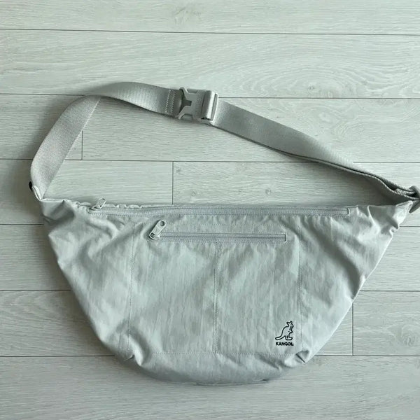 [BUNJANG] Kangol Crossbody Sling Bag / (새상품) 캉골 크로스백 슬링백