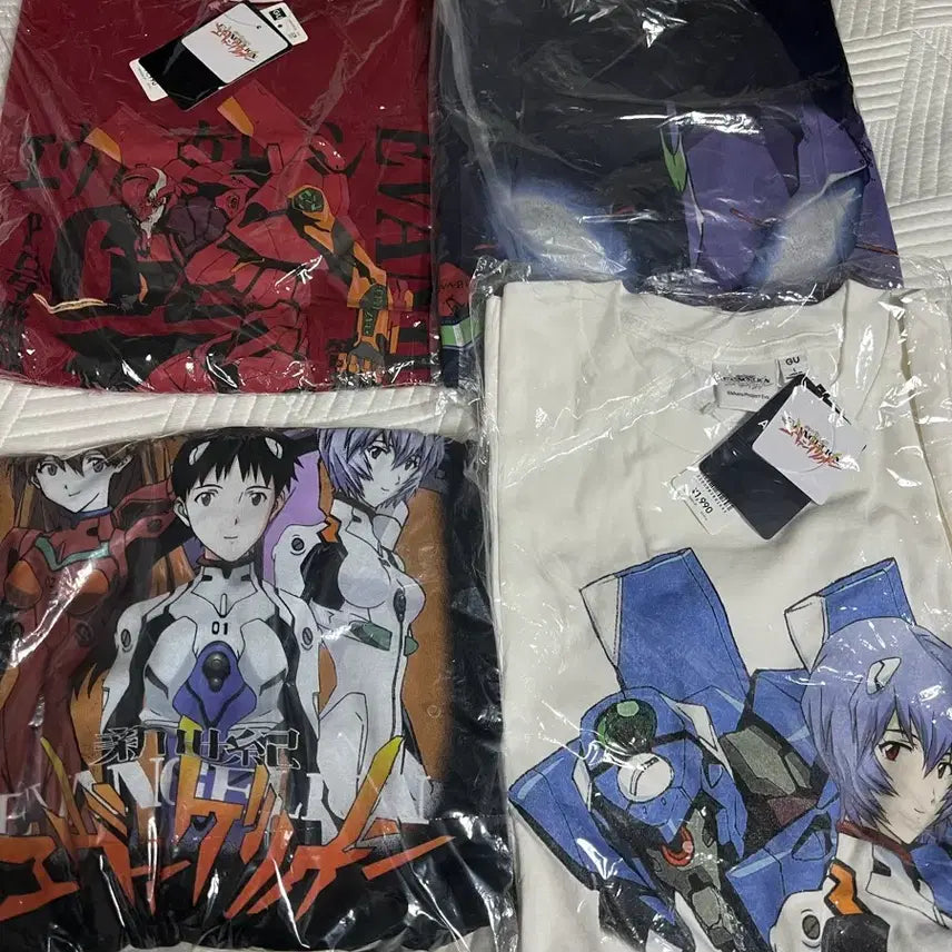 [BUNJANG] GU Evangelion Collaboration T-Shirt Bundle Set / Gu 에반게리온 반팔 4종 일괄 판매