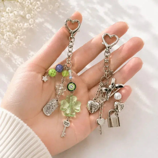 [BUNJANG] Handmade Beaded Keychain (Set of 2) / 핸드메이드 비즈 키링 2종