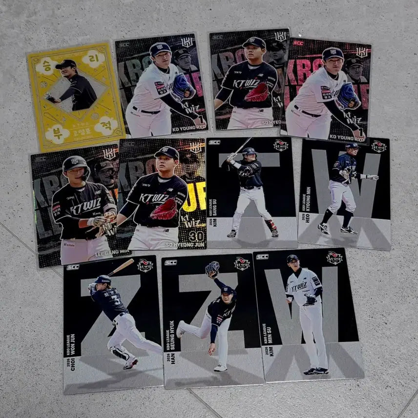 [BUNJANG] KT Wiz KBO 2026 Card Bundle Set / KT 위즈 KBO 2026 카드 일괄 세븐일레븐
