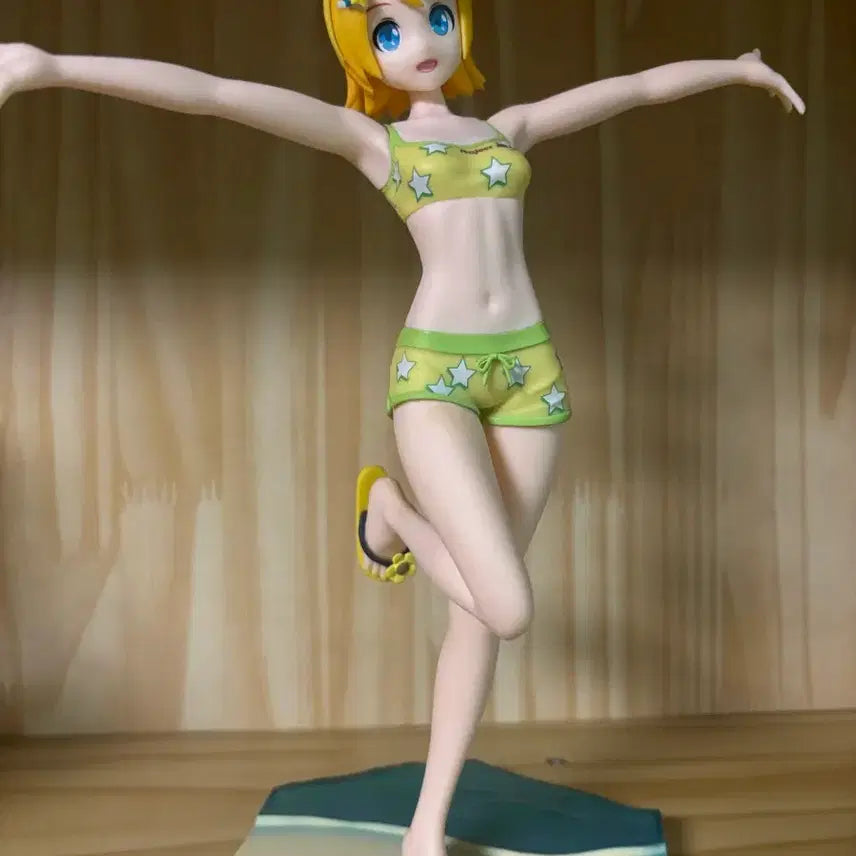 [BUNJANG] Kagamine Rin Summer Figure / 카가미네 린 여름 피규어