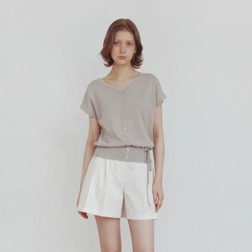 [BUNJANG] Eloju Xia Two-way Half Cardigan Knit Light Taupe / 엘로주 시아 투웨이 하프 가디건 니트 라이트토프 완전새상품