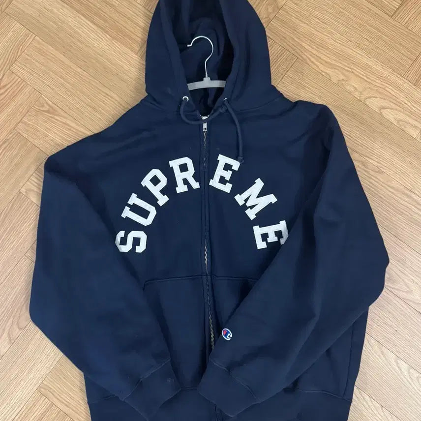 [BUNJANG] Supreme x Champion Collaboration Hooded Zip-Up Jacket / 슈프림X챔피온 후드 집업