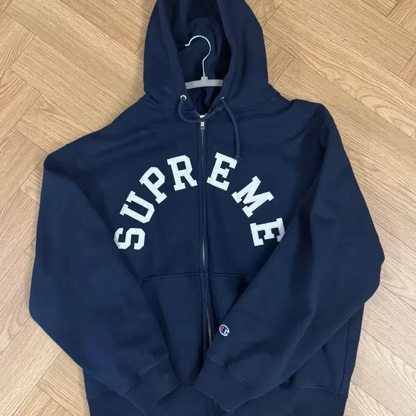[BUNJANG] Supreme x Champion Collaboration Hooded Zip-Up Jacket / 슈프림X챔피온 후드 집업