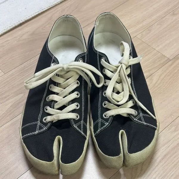 [BUNJANG] Maison Margiela Tabi Sneakers Size 43 / 정품 메종 마르지엘라 타비 스니커즈 43사이즈