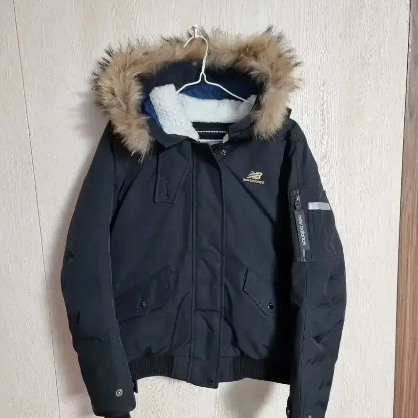 [BUNJANG] New Balance Black Padded Short Jacket Women's Size 90 / 뉴발란스 숏패딩 블랙 여성 90 m