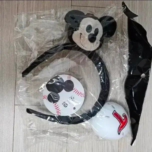 [BUNJANG] LG Twins Mickey Mouse Headband / lg 트윈스 미키 머리띠