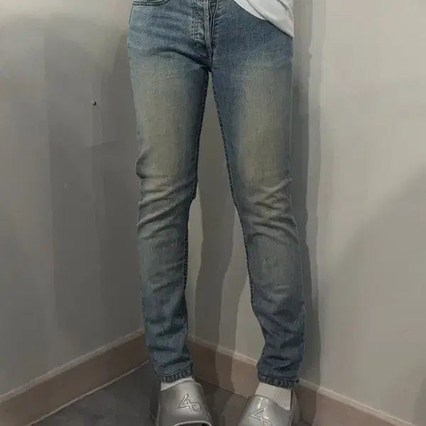 [BUNJANG] A.P.C. Button Fly Mid-Wash Denim Pants Size 27 / 27 A.P.C. 버튼 플라이 중청 워싱 데님 팬츠