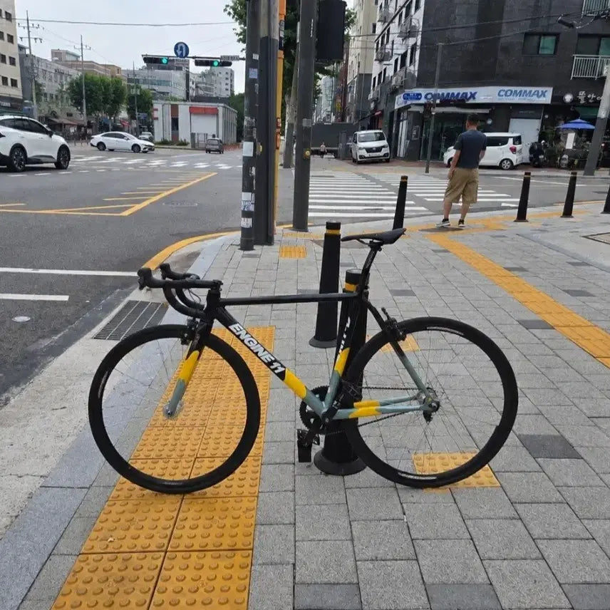 [BUNJANG] Engine11 CritD Complete Bike / 엔진11 크릿디 완차 판/대 무하자급 브레이크 있음