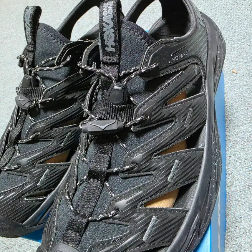 [BUNJANG] Hoka Hopara Black Castle Rock Sandals / 호카 호파라 블랙 캐슬락 255