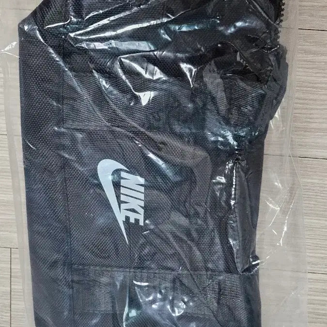 [BUNJANG] Nike Insulated Lunch Bag / 나이키 보냉백