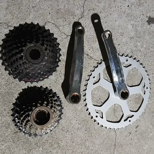 [BUNJANG] Bicycle Crankset and Cassette Set / 자전거 크랭크 세트 카세트 2종