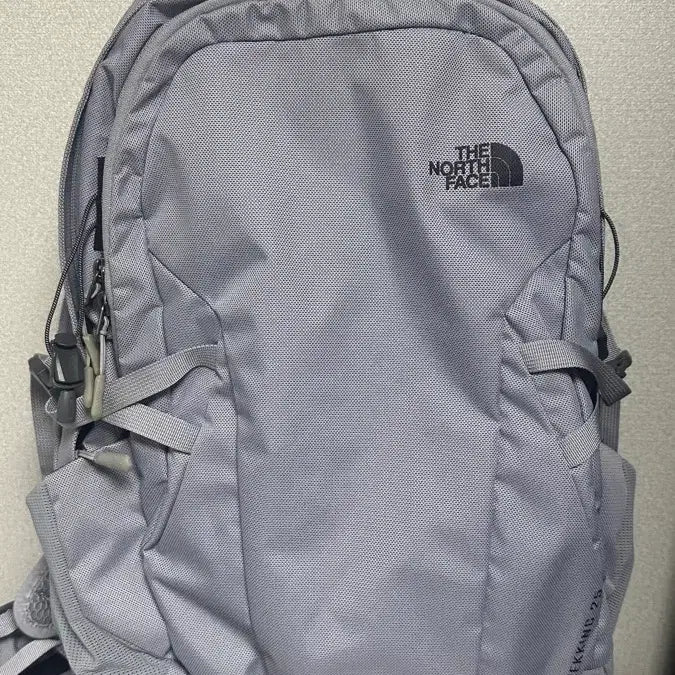 [BUNJANG] The North Face Backpack Grey / 노스페이스 백팩 그레이 새상품