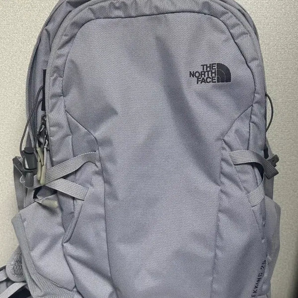 [BUNJANG] The North Face Backpack Grey / 노스페이스 백팩 그레이 새상품