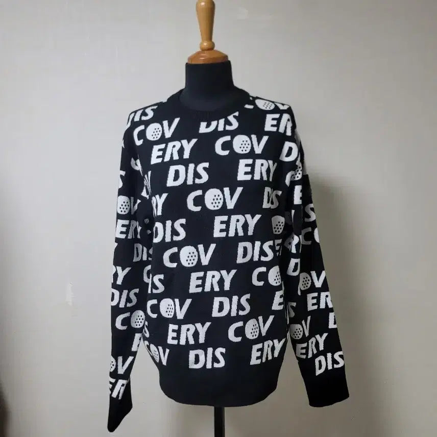 [BUNJANG] Discovery Knit Sweater Size 100 / 디스커버리니트 100