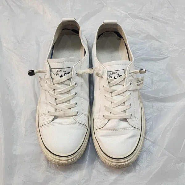 [BUNJANG] Leader Vintage Sneakers (White) - Size 235 / 빈티지존 Leader 스니커즈 운동화 235