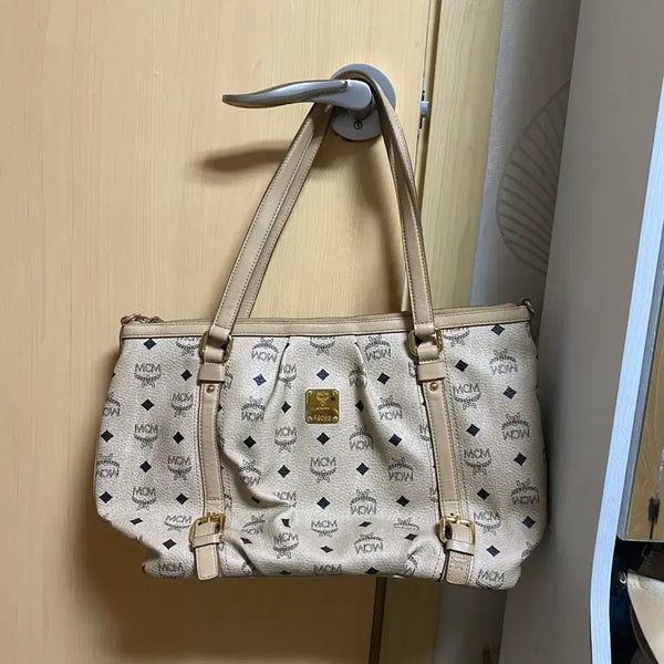 [BUNJANG] MCM Visetos Shopper Shoulder Tote Bag Beige / MCM 비세토스 쇼퍼백 숄더백 토트백 베이지 교신