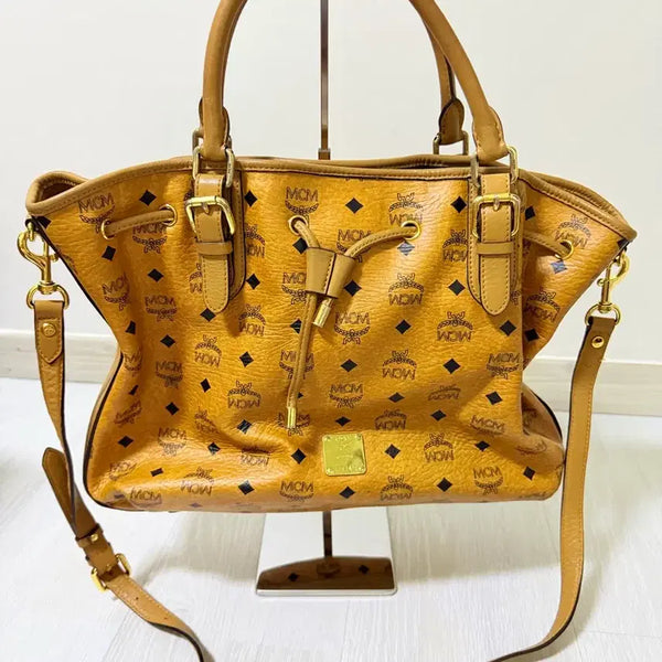 [BUNJANG] MCM Visetos Tote Bag Camel / MCM 비세토스 토트백 카멜 2개