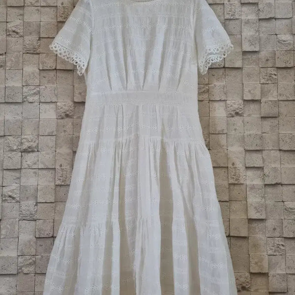 [BUNJANG] White Punching Embroidery Lace Midi Dress / 화이트 펀칭자수레이스 미디원피스