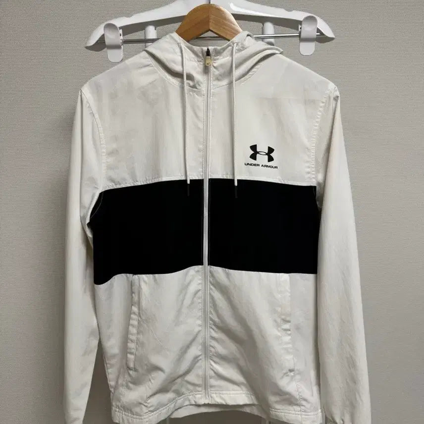 [BUNJANG] Under Armour Hoodie Jacket - Size M / 언더아머 후디 자켓 M사이즈