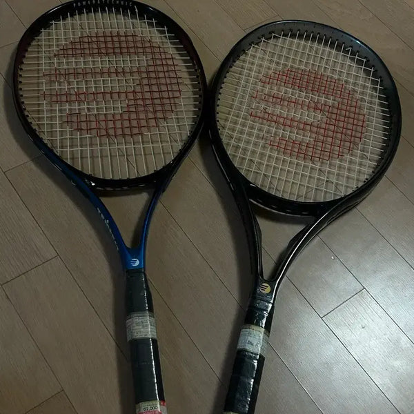 [BUNJANG] Esquire Tennis Racket Bundle Set with Badminton Rackets / 에스콰이어 테니스 라켓 테니스채 미사용 새상품 일괄, 서비스 배드민턴 라켓 5개