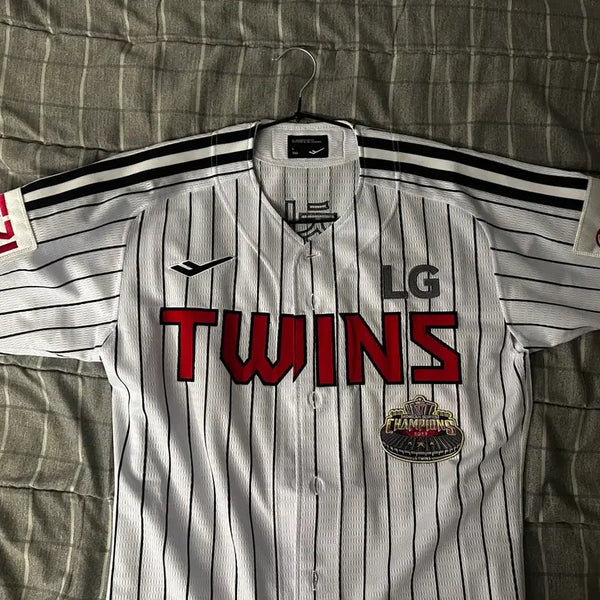 [BUNJANG] LG Twins 2024 Authentic Home Jersey Lim Chan-kyu Marked Size 100 / 2024년 엘지트윈스 어센틱 홈유니폼 임찬규 마킹 100사이즈