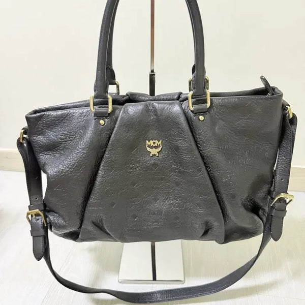 [BUNJANG] MCM Black Leather Tote Bag with Shoulder Strap / MCM 토트백 블랙