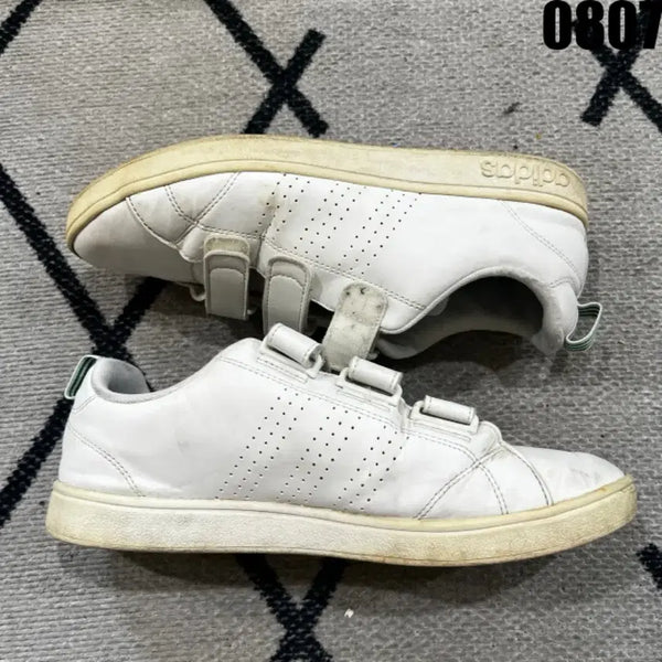 [BUNJANG] Adidas Velcro Sneakers White 255mm / 아디다스 운동화 벨크로 흰색255