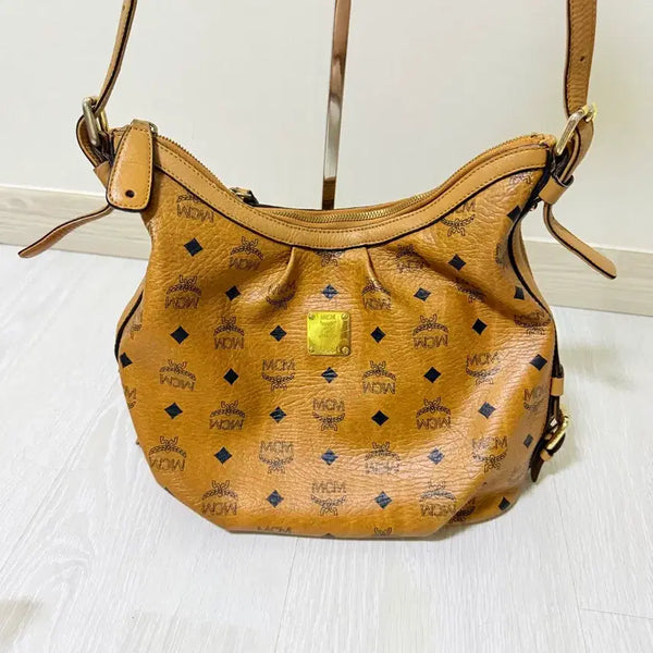 [BUNJANG] MCM Visetos Hobo Bag Brown / MCM 비세토스 호보백 브라운