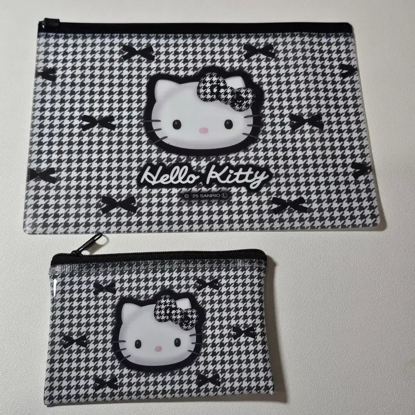 [BUNJANG] Sanrio Hello Kitty Houndstooth Check PVC Pouch & Zipper Bag Set / 새강품) 키티 하운드체크 pvc파우치+지퍼락 세트