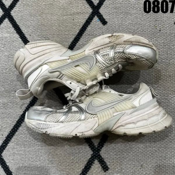 [BUNJANG] Nike Air Max 270 Silver White / 나이키 에어맥스 270 실버 화이트 240