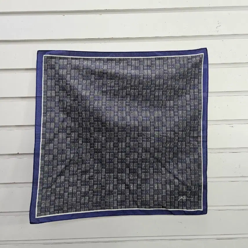 [BUNJANG] Treasure Hunt Angel Pattern Handkerchief / 패턴무늬 손수건/보물찾기천사