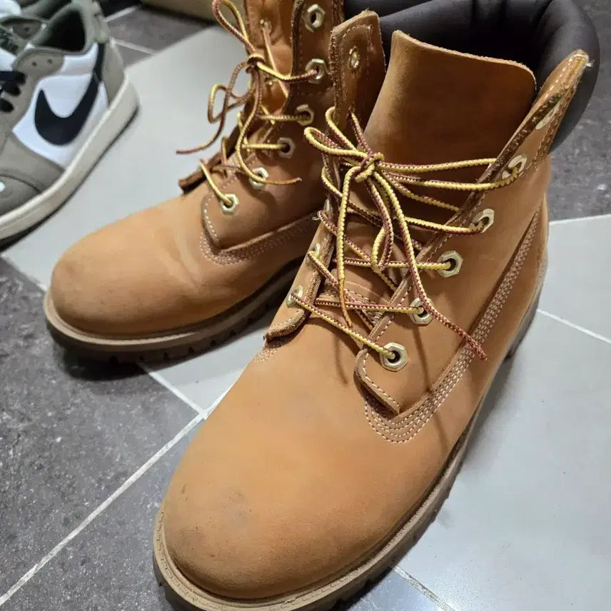 [BUNJANG] Timberland 6.5 Size Boots / 팀버랜드 6.5사이즈 판매합니다