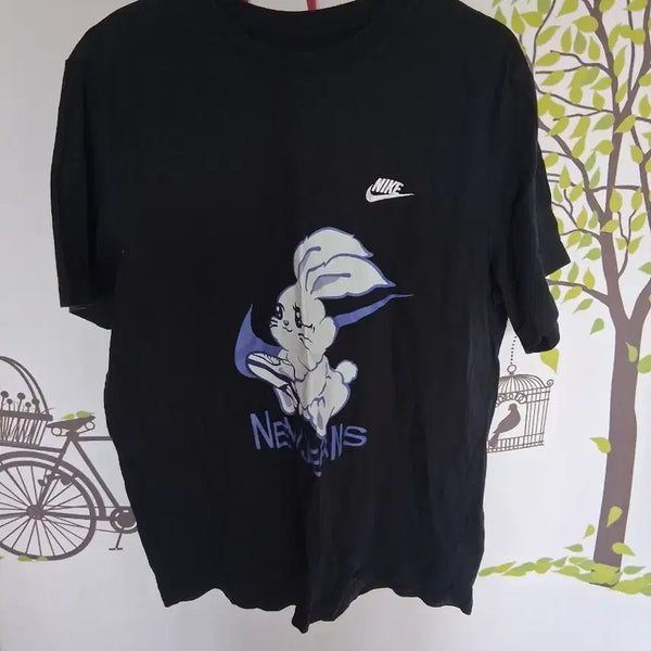 [BUNJANG] Nike Short Sleeve T-Shirt Black Rabbit Character / 나이키 반팔티 블랙 뉴올리언즈 토끼 캐릭터