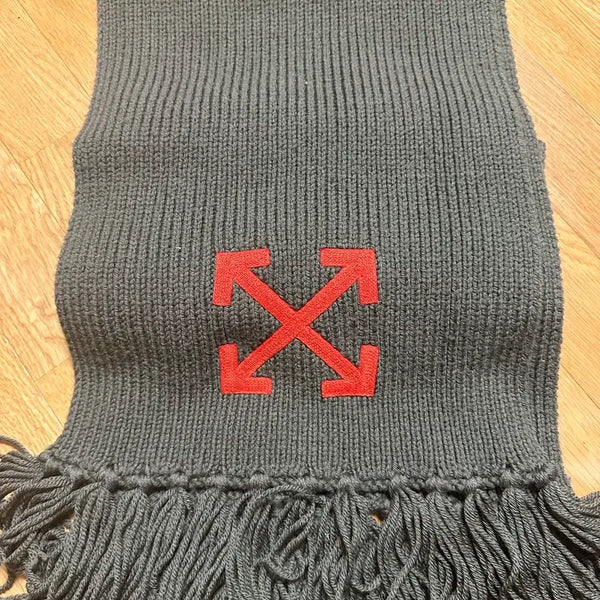 [BUNJANG] Off-White Khaki Scarf / 오프 화이트 카키색 머플러