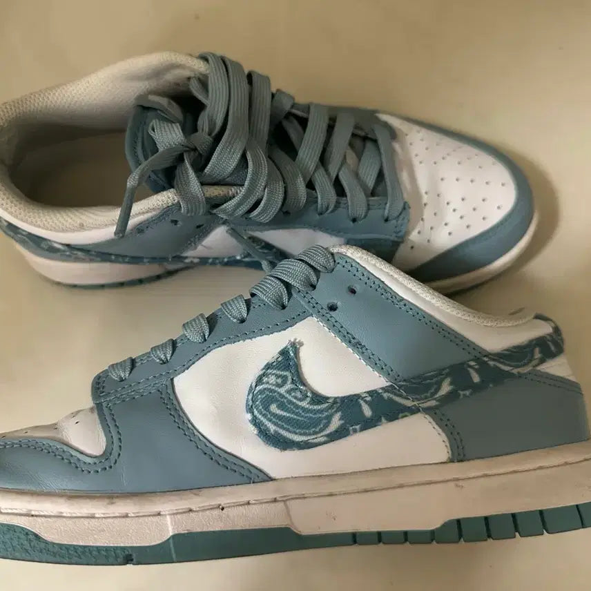 [BUNJANG] Nike Dunk Low Paisley Blue/White (245mm) / 나이키 덩크 로우 페이즐리 블루/화이트