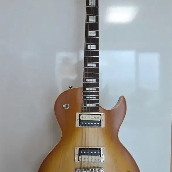 [BUNJANG] Colt CR300 Electric Guitar / 콜트 cr300 일렉기타