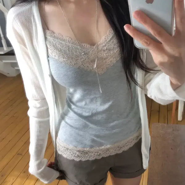 [BUNJANG] Grace Lace Colorblock Camisole V-Neck Top / 그레이스 레이스 배색 나시 브이넥 에이블리