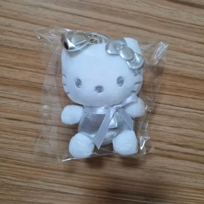 [BUNJANG] Silver Kitty Keyring / 실버키티 키링