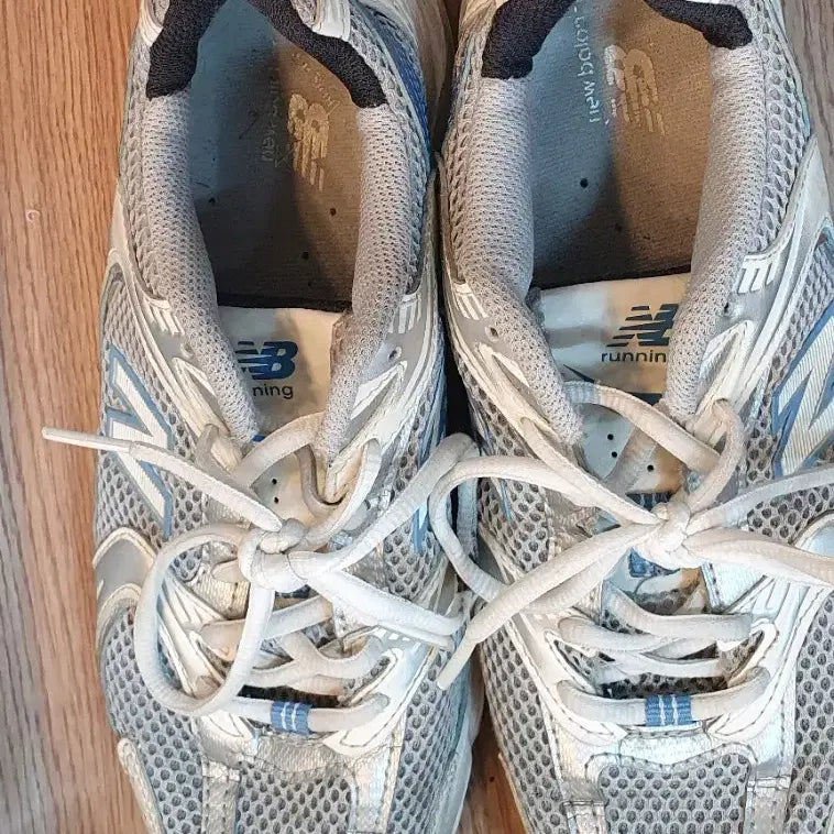 [BUNJANG] New Balance 530 Sneakers White Blue / 뉴발란스 530 운동화 화이트 블루235