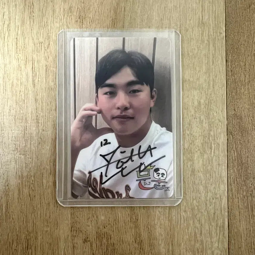 [BUNJANG] Hanwha Eagles Moon Hyun-bin 'Munmunz' Extremely Rare Signed Photocard / 한화이글스 문현빈 문문즈 초초초희귀 사인 포토카드