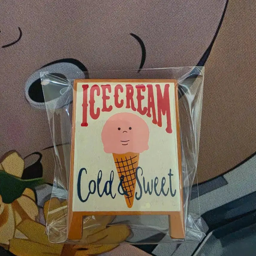 [BUNJANG] Ice Cream Design Standing Clip Holder / 일본 감성 스탠딩 입간판 메모 명함 카드 집게 아이스크림