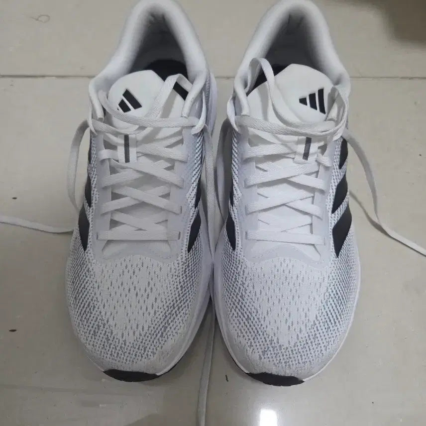[BUNJANG] Adidas Response Pace Running Shoes White 280 / 아디다스 리스폰스 페이스 런닝화 화이트 280